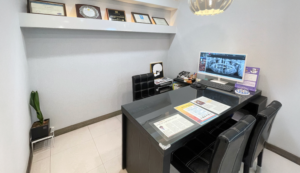 치과 내부 이미지